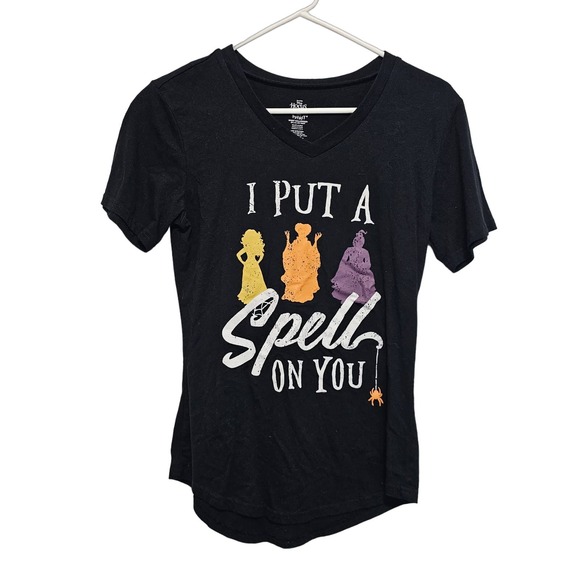 Disney Hocus Pocus Adult Graphic T-shirt Women's Medium Short‎ Sleeve Halloween - Picture 1 of 4